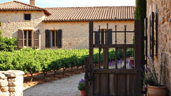 10 idées innovantes pour rénover votre bâtiment en Vaucluse